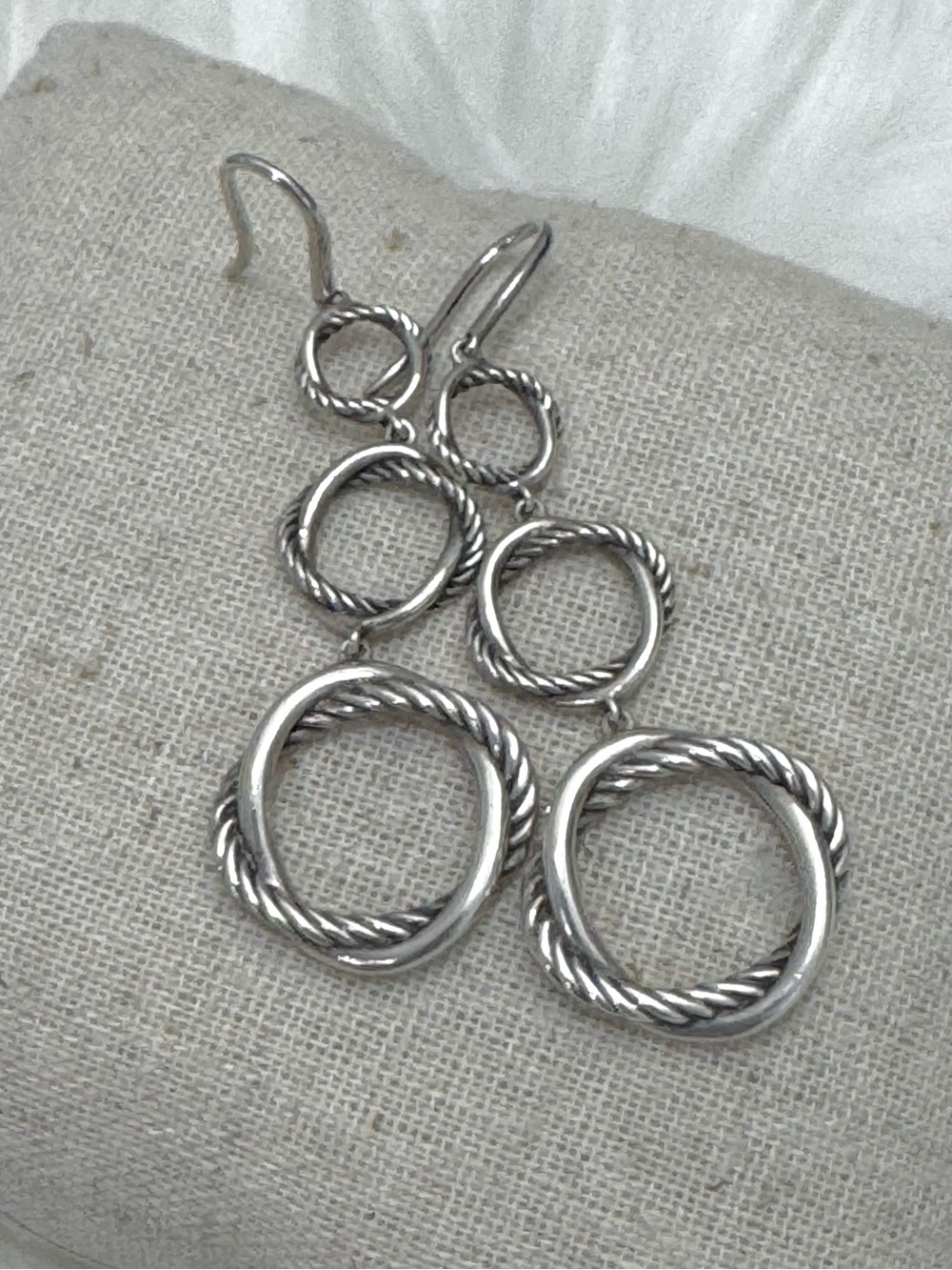 David Yurman .925 Infinity Triple Circle Dangle Drop Earrings - Picture 4 of 9
